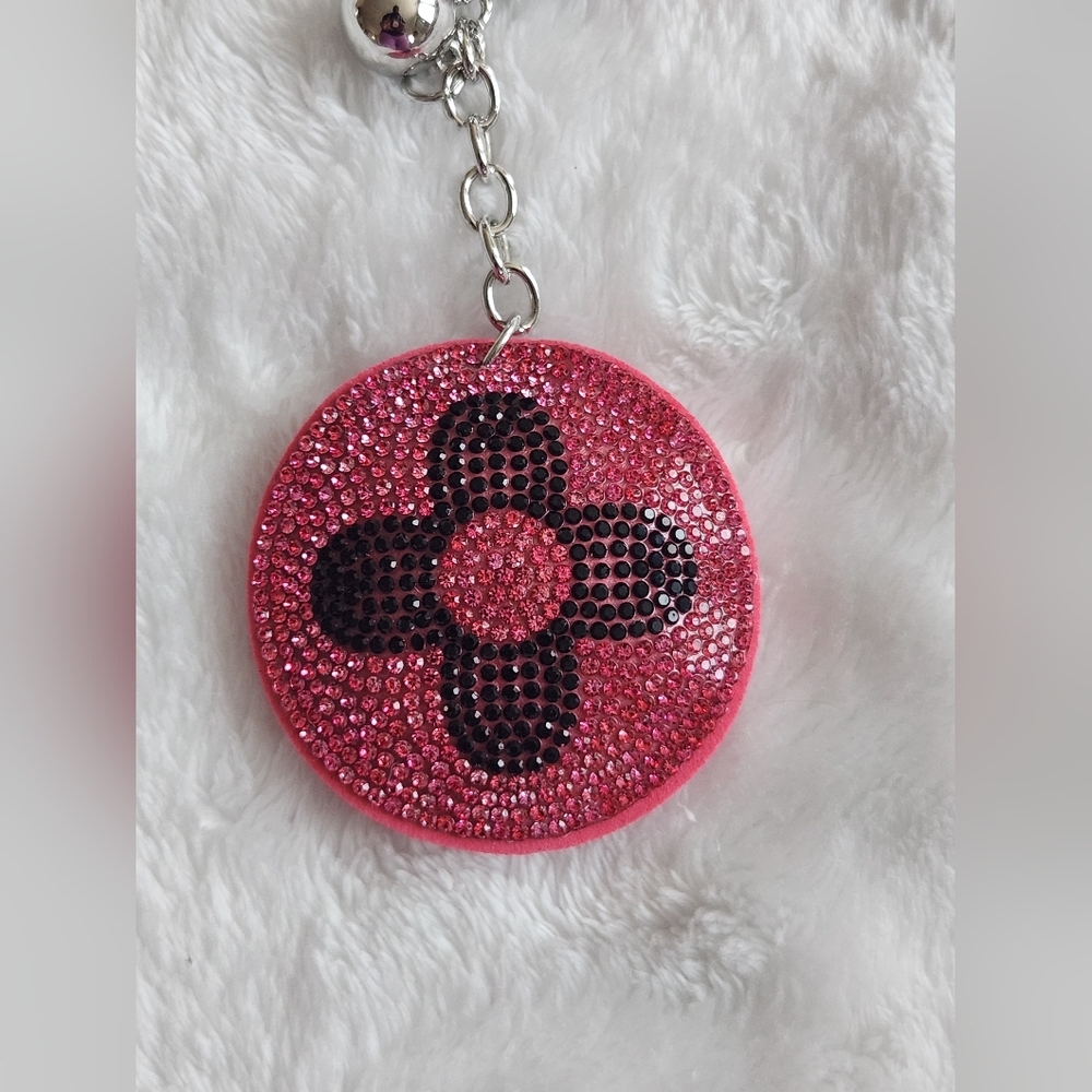 Pink Designer Keychain Set Luxury Iconic Logo Bag Charm Set - Picture 8 of 10